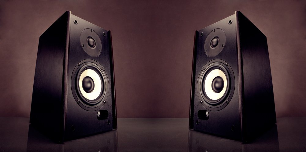 High-end bookshelf speakers