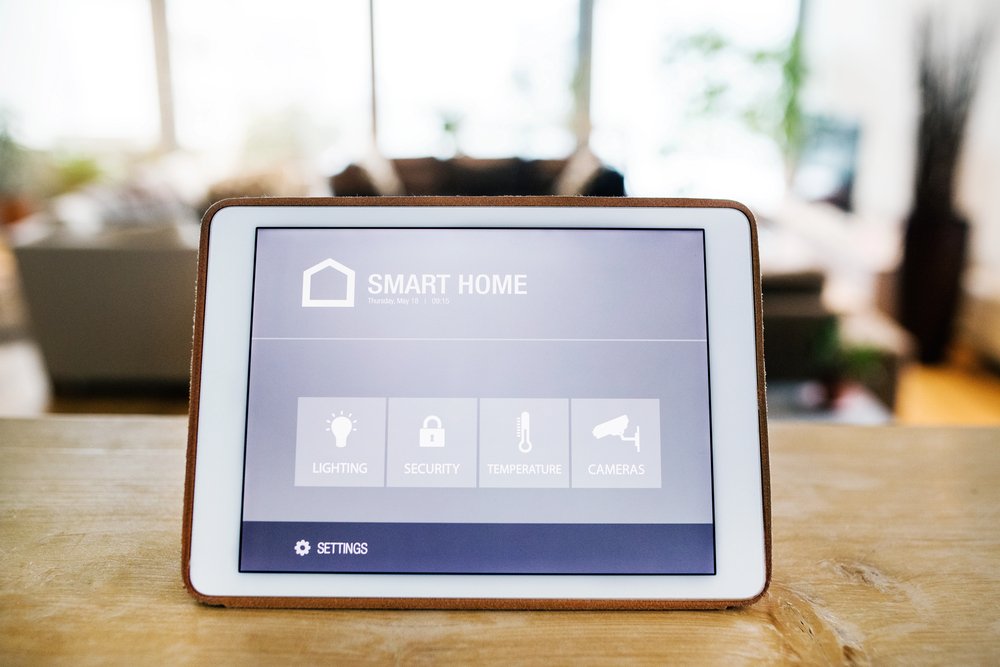 Smart home control on tablet display